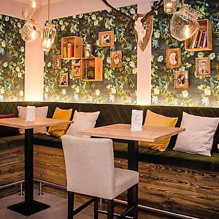 Cafe-restaurant Leo * Kalsdorf bei Graz