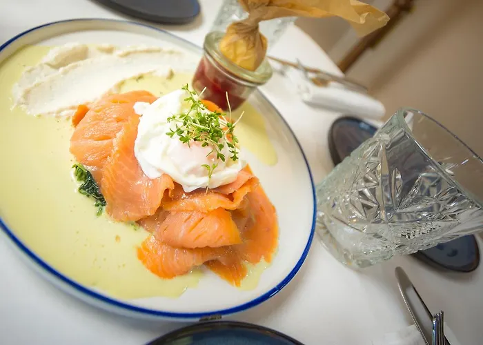 Cafe-restaurant Leo Отель *